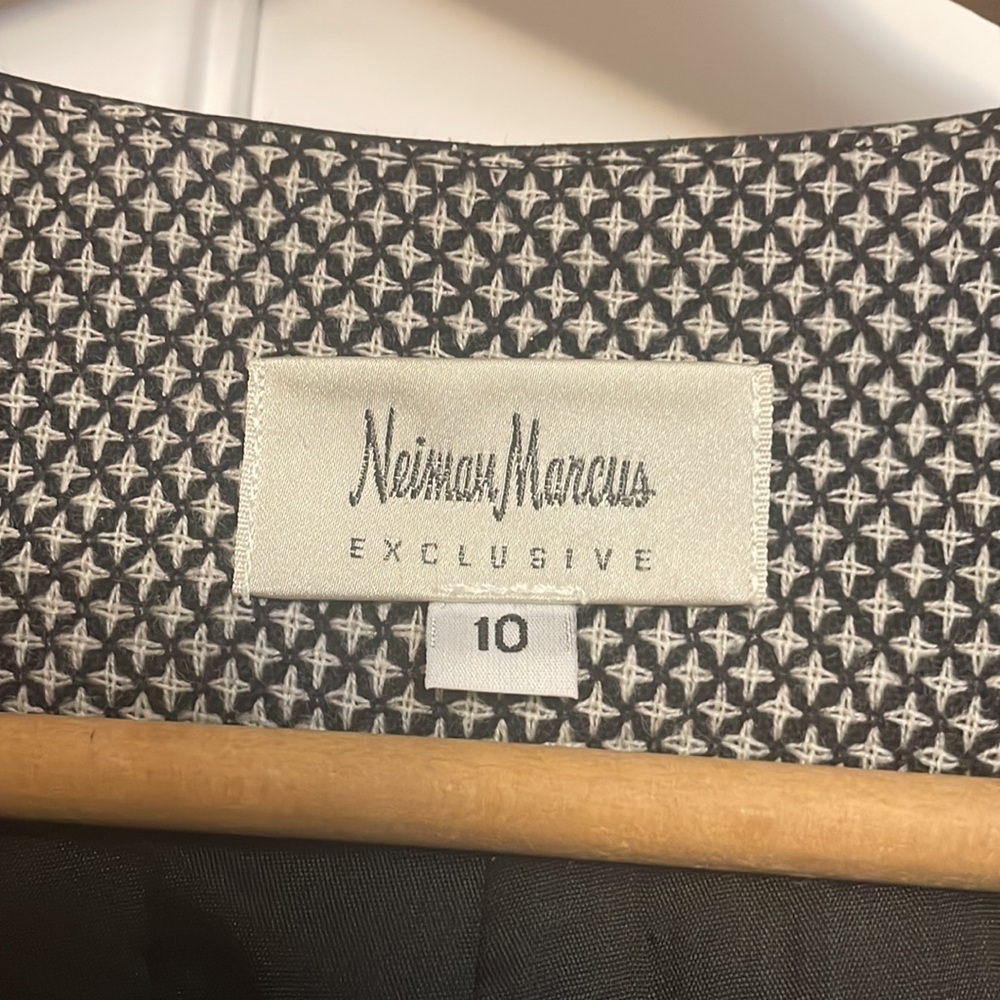 Neiman Marcus Exclusive Blazer - image 2